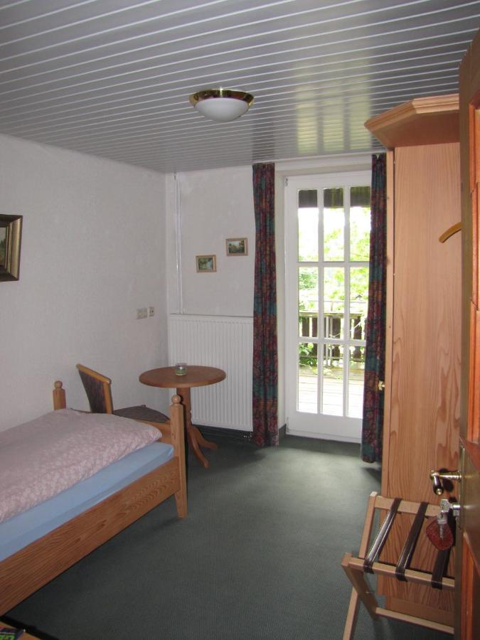 Hof Guttels Waldgasthof Ferienpension Ротенбург ан дер Фулда Стая снимка