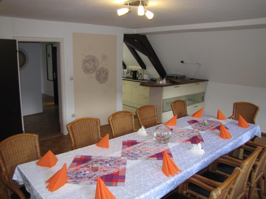 Hof Guttels Waldgasthof Ferienpension Ротенбург ан дер Фулда Стая снимка